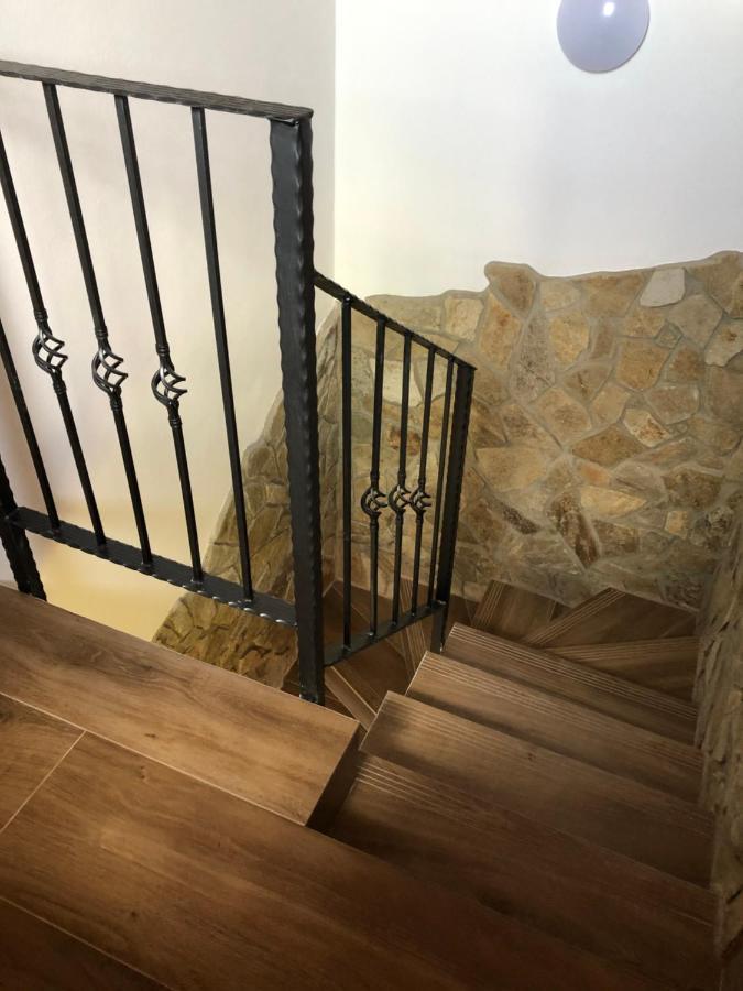 דירות ורבוב Privat Migac מראה חיצוני תמונה